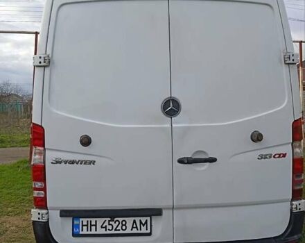 Белый Мерседес Sprinter, объемом двигателя 2.14 л и пробегом 310 тыс. км за 10700 $, фото 3 на Automoto.ua