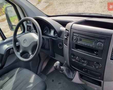 Білий Мерседес Sprinter, об'ємом двигуна 0 л та пробігом 359 тис. км за 10000 $, фото 5 на Automoto.ua