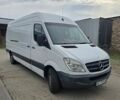 Белый Мерседес Sprinter, объемом двигателя 2.14 л и пробегом 475 тыс. км за 12500 $, фото 1 на Automoto.ua