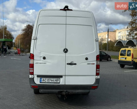 Мерседес Sprinter 2011 в Луцке на Automoto.ua Белый Мерседес Sprinter, объемом двигателя 2.69 л и пробегом 256 тыс. км за 18500 $, фото 7 на Automoto.ua