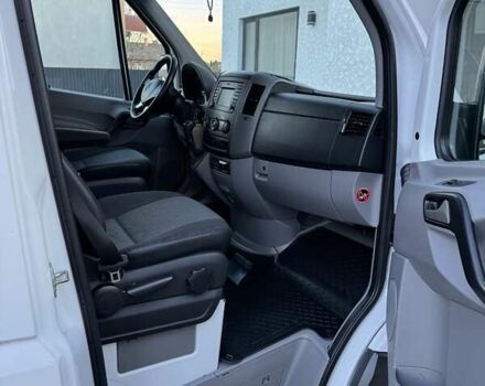 Белый Мерседес Sprinter, объемом двигателя 2.99 л и пробегом 350 тыс. км за 17500 $, фото 9 на Automoto.ua