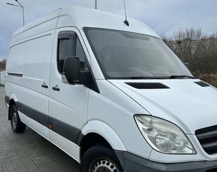 Белый Мерседес Sprinter, объемом двигателя 2.14 л и пробегом 412 тыс. км за 12500 $, фото 1 на Automoto.ua