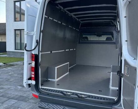 Белый Мерседес Sprinter, объемом двигателя 2.99 л и пробегом 350 тыс. км за 17500 $, фото 17 на Automoto.ua