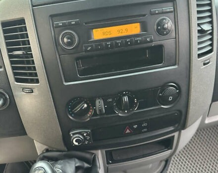 Білий Мерседес Sprinter, об'ємом двигуна 2.14 л та пробігом 285 тис. км за 13999 $, фото 14 на Automoto.ua