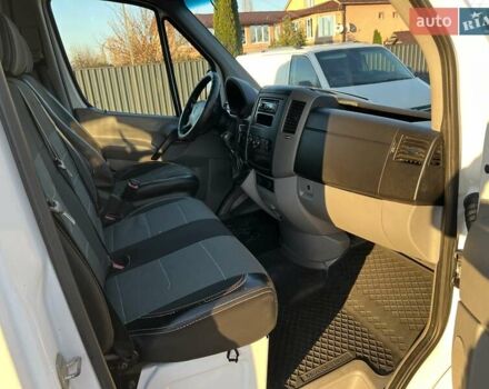 Белый Мерседес Sprinter, объемом двигателя 2.14 л и пробегом 310 тыс. км за 11500 $, фото 9 на Automoto.ua