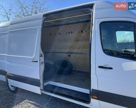 Белый Мерседес Sprinter, объемом двигателя 2.14 л и пробегом 310 тыс. км за 11500 $, фото 1 на Automoto.ua