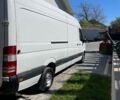 Белый Мерседес Sprinter, объемом двигателя 2.2 л и пробегом 423 тыс. км за 10800 $, фото 4 на Automoto.ua