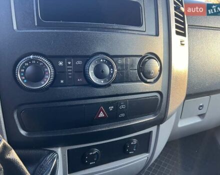 Белый Мерседес Sprinter, объемом двигателя 2.14 л и пробегом 310 тыс. км за 11500 $, фото 14 на Automoto.ua