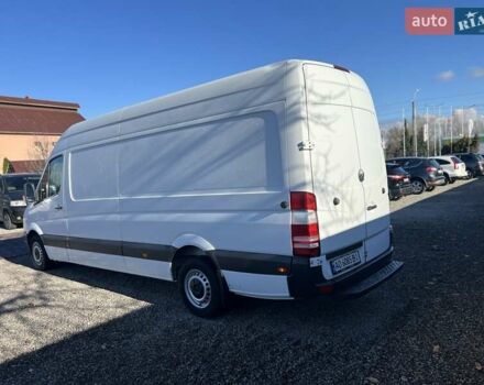 Белый Мерседес Sprinter, объемом двигателя 2.14 л и пробегом 310 тыс. км за 11500 $, фото 2 на Automoto.ua