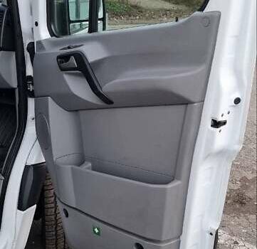 Білий Мерседес Sprinter, об'ємом двигуна 2.14 л та пробігом 327 тис. км за 17200 $, фото 15 на Automoto.ua