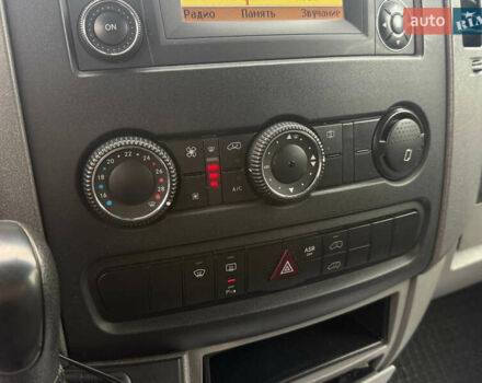 Білий Мерседес Sprinter, об'ємом двигуна 2.2 л та пробігом 271 тис. км за 15500 $, фото 11 на Automoto.ua