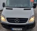 Белый Мерседес Sprinter, объемом двигателя 2.1 л и пробегом 327 тыс. км за 15500 $, фото 1 на Automoto.ua