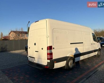 Белый Мерседес Sprinter, объемом двигателя 2.14 л и пробегом 310 тыс. км за 11500 $, фото 15 на Automoto.ua