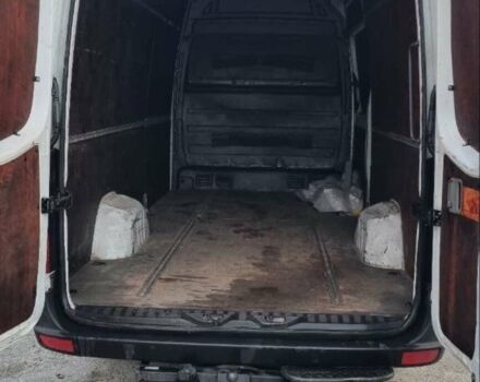 Белый Мерседес Sprinter, объемом двигателя 2.14 л и пробегом 327 тыс. км за 13000 $, фото 14 на Automoto.ua
