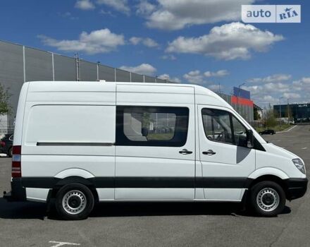 Білий Мерседес Sprinter, об'ємом двигуна 2.2 л та пробігом 273 тис. км за 14800 $, фото 6 на Automoto.ua