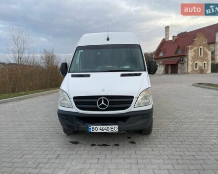 Белый Мерседес Sprinter, объемом двигателя 2.1 л и пробегом 280 тыс. км за 12500 $, фото 9 на Automoto.ua