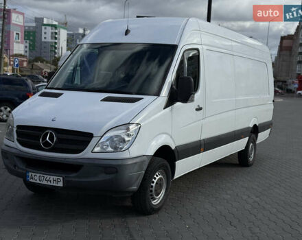 Мерседес Sprinter 2011 в Луцке на Automoto.ua Белый Мерседес Sprinter, объемом двигателя 2.69 л и пробегом 256 тыс. км за 18500 $, фото 1 на Automoto.ua