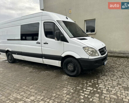 Білий Мерседес Sprinter, об'ємом двигуна 2.14 л та пробігом 285 тис. км за 13999 $, фото 1 на Automoto.ua