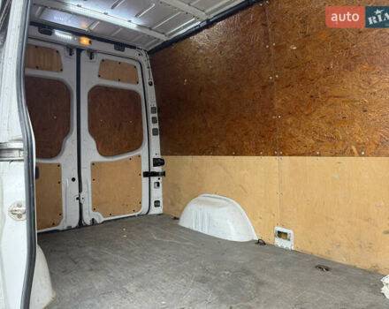 Белый Мерседес Sprinter, объемом двигателя 2.14 л и пробегом 286 тыс. км за 11799 $, фото 8 на Automoto.ua