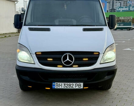 Белый Мерседес Sprinter, объемом двигателя 2.2 л и пробегом 400 тыс. км за 12300 $, фото 13 на Automoto.ua