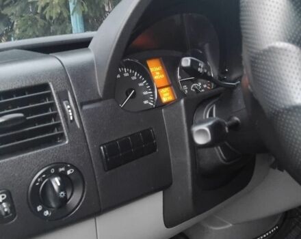 Белый Мерседес Sprinter, объемом двигателя 2.7 л и пробегом 300 тыс. км за 12300 $, фото 3 на Automoto.ua