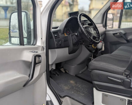 Білий Мерседес Sprinter, об'ємом двигуна 2.14 л та пробігом 320 тис. км за 14199 $, фото 8 на Automoto.ua