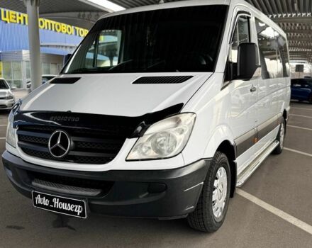 Белый Мерседес Sprinter, объемом двигателя 0 л и пробегом 500 тыс. км за 14500 $, фото 2 на Automoto.ua