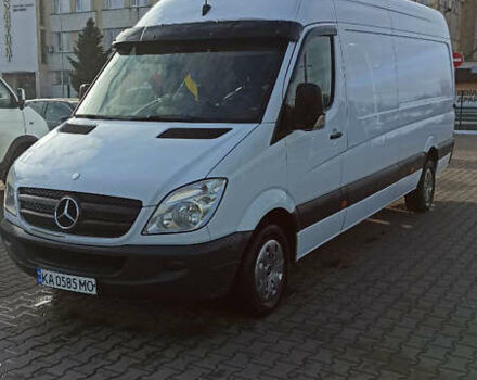 Белый Мерседес Sprinter, объемом двигателя 2.1 л и пробегом 401 тыс. км за 16000 $, фото 1 на Automoto.ua