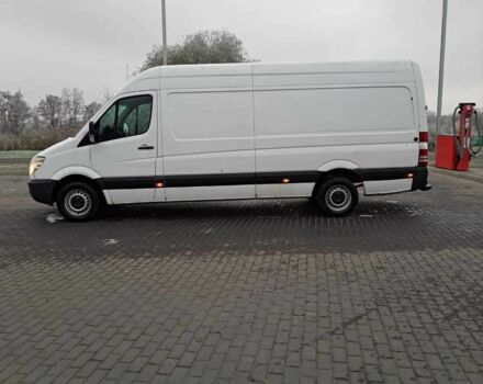 Белый Мерседес Sprinter, объемом двигателя 2.2 л и пробегом 380 тыс. км за 8679 $, фото 5 на Automoto.ua