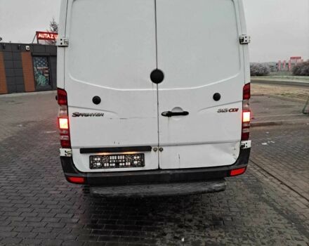 Белый Мерседес Sprinter, объемом двигателя 2.2 л и пробегом 380 тыс. км за 8679 $, фото 2 на Automoto.ua
