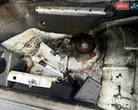 Белый Мерседес Sprinter, объемом двигателя 2.2 л и пробегом 400 тыс. км за 12300 $, фото 31 на Automoto.ua