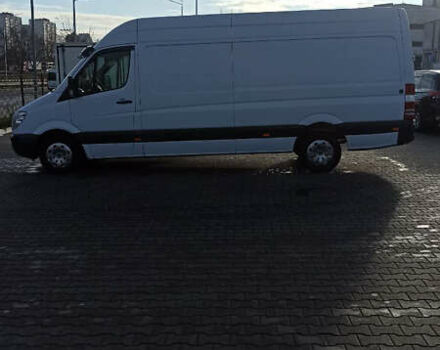 Белый Мерседес Sprinter, объемом двигателя 2.1 л и пробегом 401 тыс. км за 16000 $, фото 7 на Automoto.ua