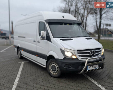 Білий Мерседес Sprinter, об'ємом двигуна 2.14 л та пробігом 320 тис. км за 13499 $, фото 2 на Automoto.ua