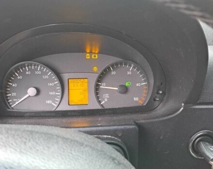 Белый Мерседес Sprinter, объемом двигателя 2.2 л и пробегом 380 тыс. км за 8679 $, фото 3 на Automoto.ua