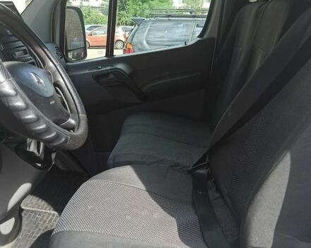 Белый Мерседес Sprinter, объемом двигателя 2.1 л и пробегом 401 тыс. км за 14800 $, фото 11 на Automoto.ua