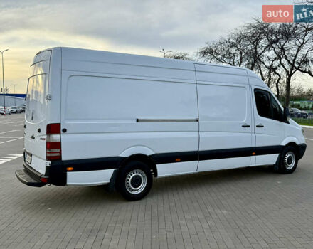 Белый Мерседес Sprinter, объемом двигателя 2.2 л и пробегом 400 тыс. км за 12300 $, фото 9 на Automoto.ua