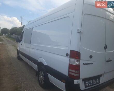 Белый Мерседес Sprinter, объемом двигателя 3 л и пробегом 500 тыс. км за 17800 $, фото 3 на Automoto.ua