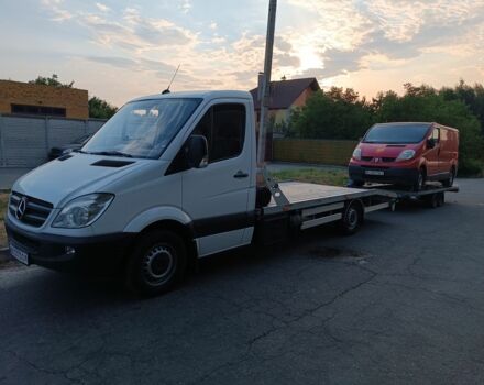 Белый Мерседес Sprinter, объемом двигателя 3 л и пробегом 560 тыс. км за 20500 $, фото 8 на Automoto.ua