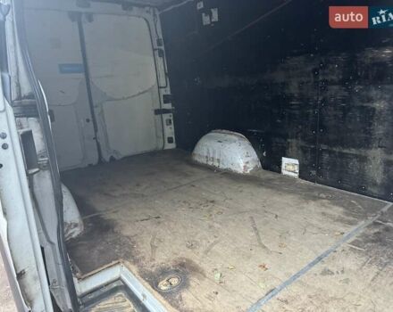 Белый Мерседес Sprinter, объемом двигателя 2.1 л и пробегом 370 тыс. км за 12800 $, фото 12 на Automoto.ua