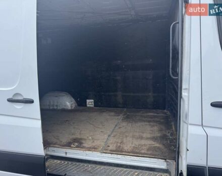 Белый Мерседес Sprinter, объемом двигателя 2.1 л и пробегом 370 тыс. км за 12800 $, фото 11 на Automoto.ua