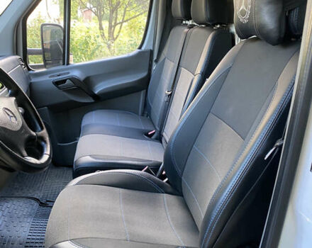 Білий Мерседес Sprinter, об'ємом двигуна 2.2 л та пробігом 470 тис. км за 15000 $, фото 5 на Automoto.ua