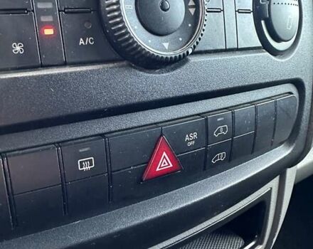 Белый Мерседес Sprinter, объемом двигателя 2.99 л и пробегом 489 тыс. км за 13499 $, фото 32 на Automoto.ua