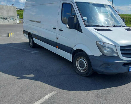 Белый Мерседес Sprinter, объемом двигателя 2.1 л и пробегом 478 тыс. км за 13500 $, фото 4 на Automoto.ua