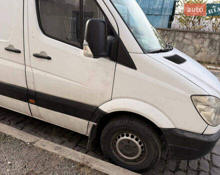 Белый Мерседес Sprinter, объемом двигателя 2.14 л и пробегом 557 тыс. км за 11300 $, фото 17 на Automoto.ua