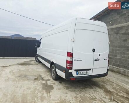 Белый Мерседес Sprinter, объемом двигателя 2.1 л и пробегом 330 тыс. км за 13900 $, фото 8 на Automoto.ua