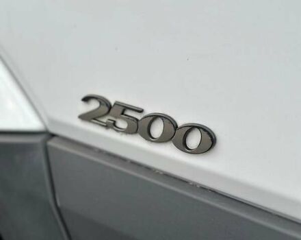 Белый Мерседес Sprinter, объемом двигателя 2.99 л и пробегом 489 тыс. км за 13499 $, фото 7 на Automoto.ua
