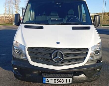 Белый Мерседес Sprinter, объемом двигателя 2.2 л и пробегом 307 тыс. км за 15600 $, фото 7 на Automoto.ua