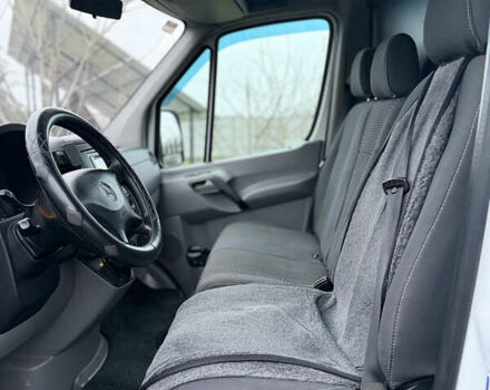 Белый Мерседес Sprinter, объемом двигателя 2.99 л и пробегом 200 тыс. км за 24500 $, фото 18 на Automoto.ua