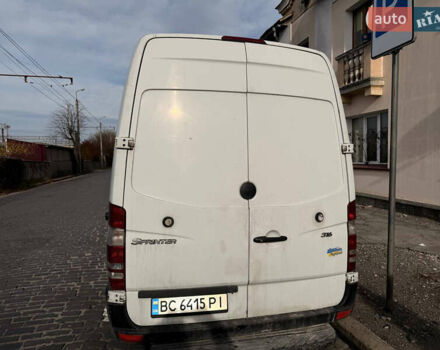 Белый Мерседес Sprinter, объемом двигателя 2.14 л и пробегом 557 тыс. км за 11300 $, фото 8 на Automoto.ua