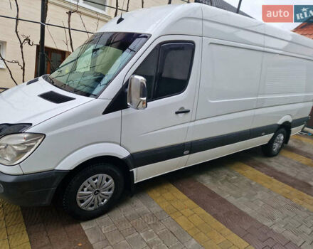 Белый Мерседес Sprinter, объемом двигателя 2.99 л и пробегом 514 тыс. км за 18000 $, фото 1 на Automoto.ua